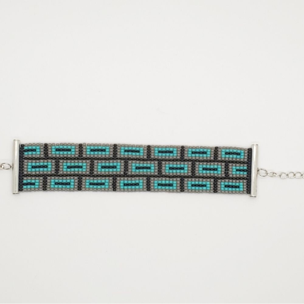 Loom Beaded Bracelets Block Pattern - Picture 2 of 4